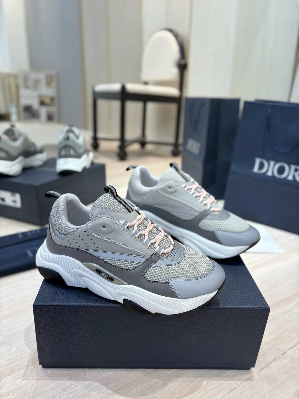 Dior B22 Sneaker-30